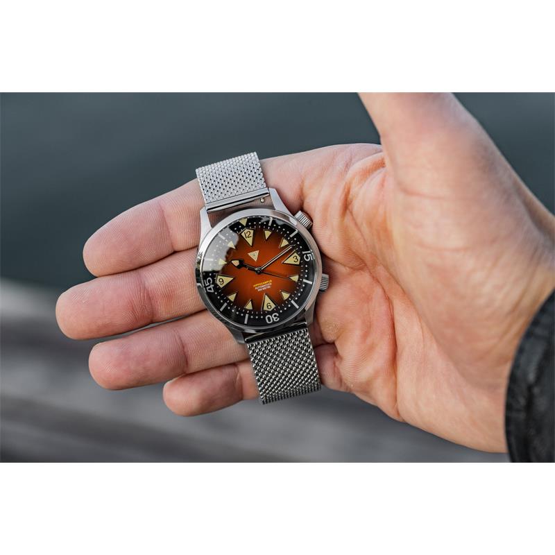 f7937fe9-04af-4cbf-8655-987b377055fd